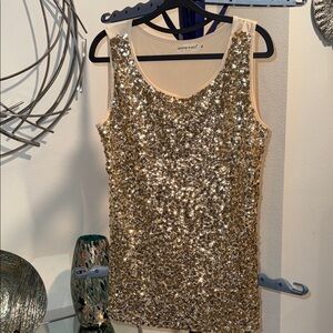 ‼️REDUCED‼️Gold Sequin Sleeveless Top